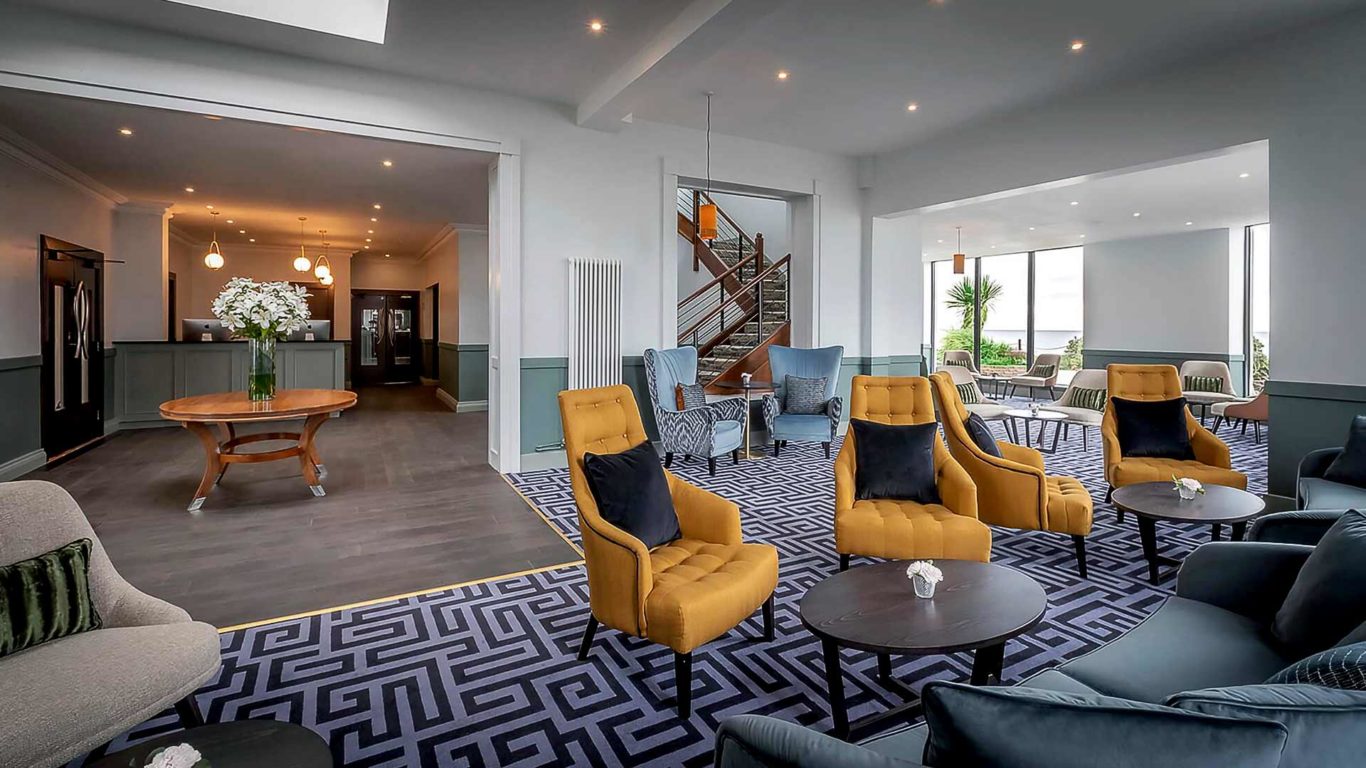 Shoreline-Hotel-Reception-001